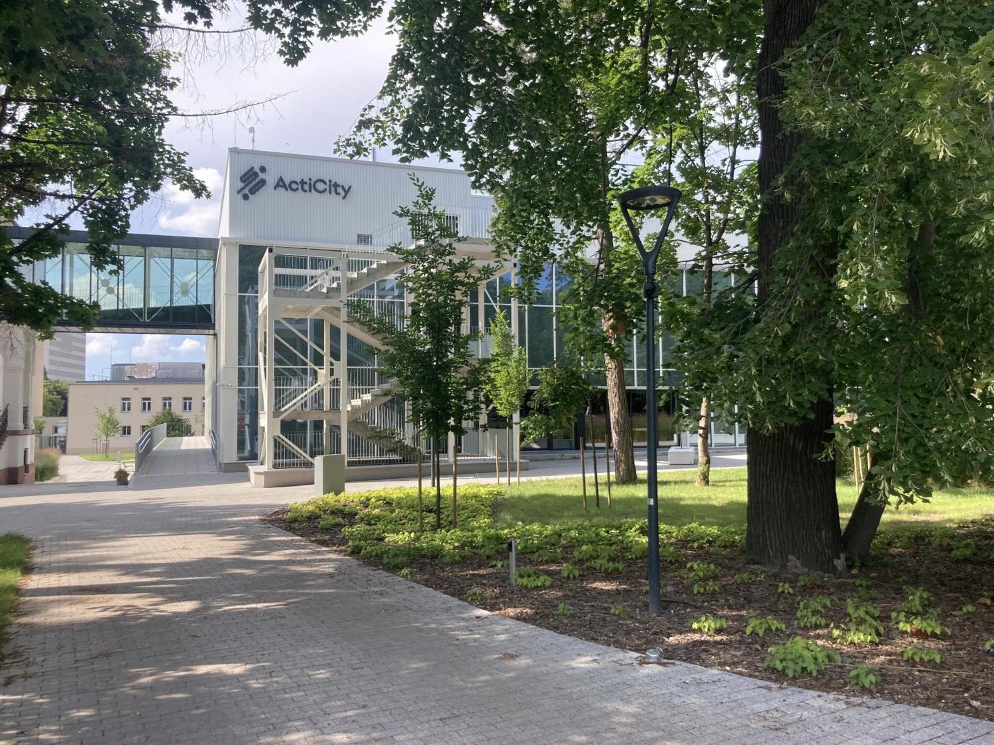 Oazis Apartman Veszprém Exterior foto